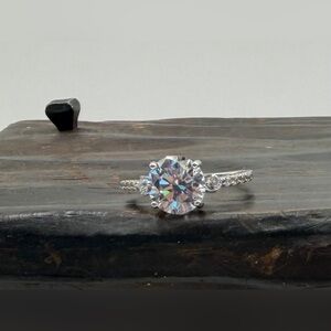 NWOT Brilliant One Carat Cubic Zirconia in 925 Sterling Silver Ring